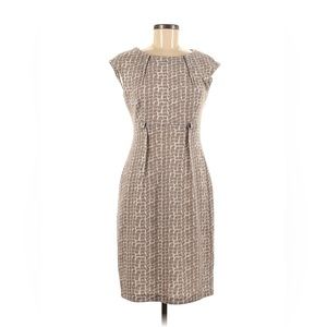 Connected Apparel Beige dress size 6